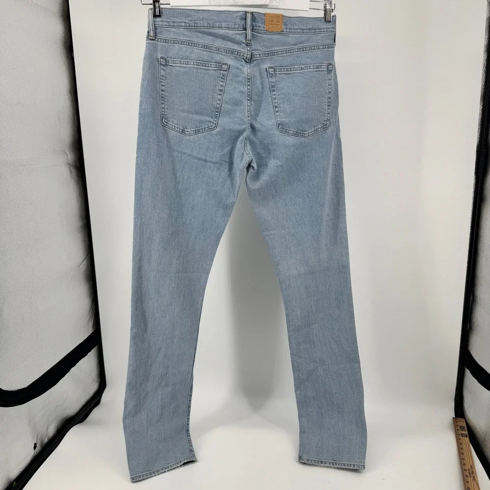 New J. Crew 770 Straight Fit Jeans Mens 34x36 Light Wash‎ Blue Stretch Denim NWT